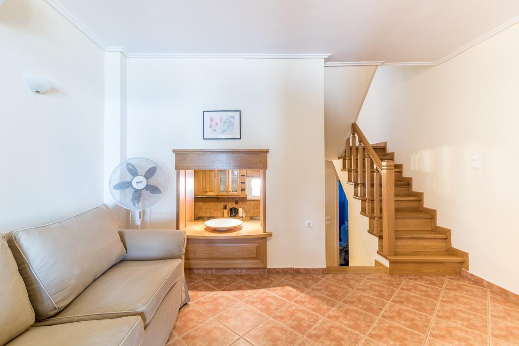 Vromonérion Golden Sand Apartments الغرفة الصورة